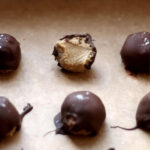 nepečené cukroví mandlové kuličky