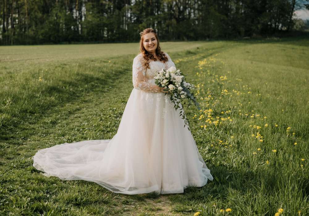 dokonalé svatební šaty plus size