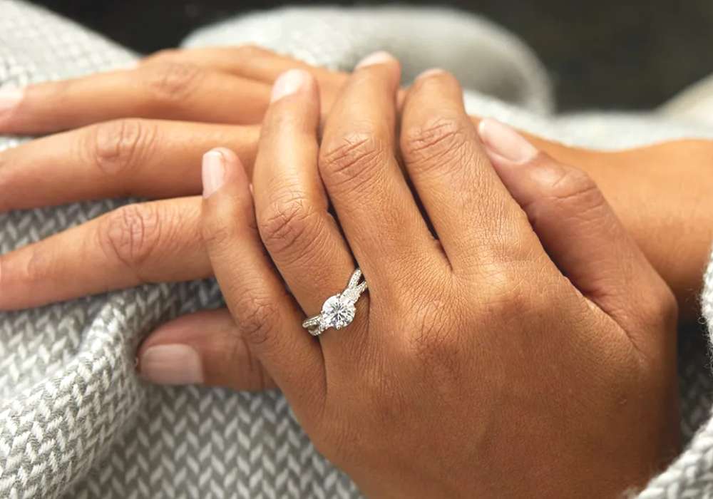 materiál snubních prstenů platina