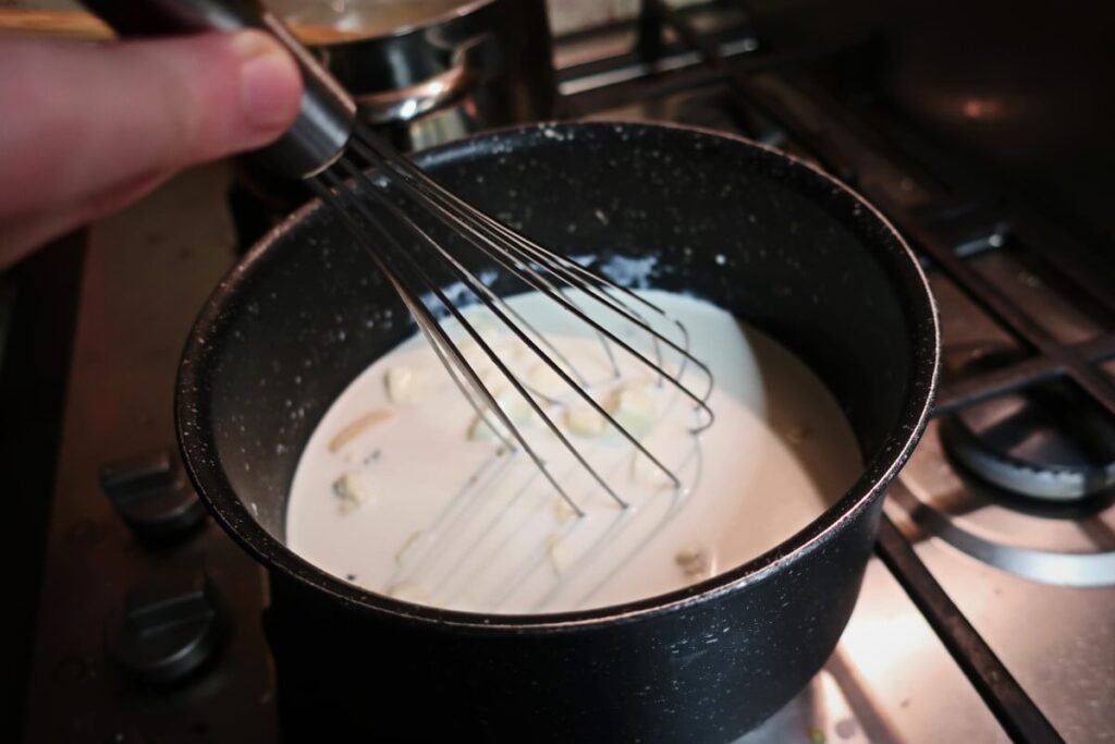 omáčka z mozzarelly