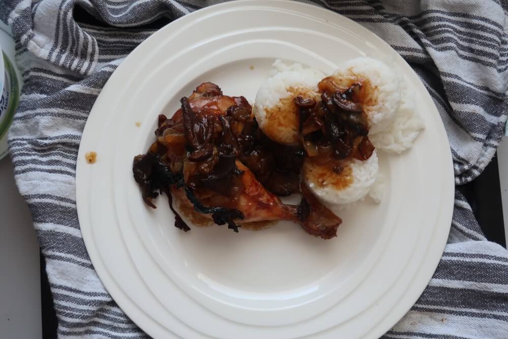 kuřecí maso na houbách