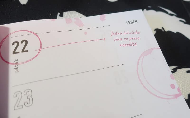 demotivační diář 3v1