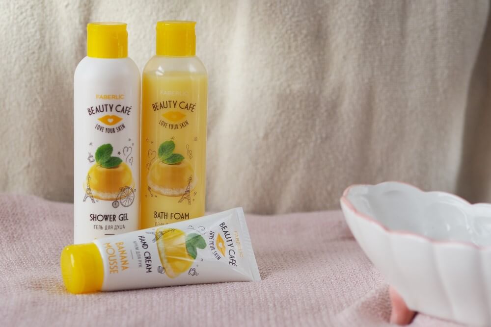 Faberlic Beauty Cafe banana mouse