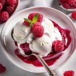 recept na valentýnské horké maliny se šlehačkou