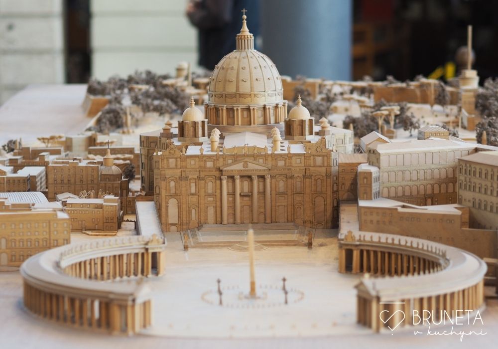 model vatikánu ve vatikánském muzeu