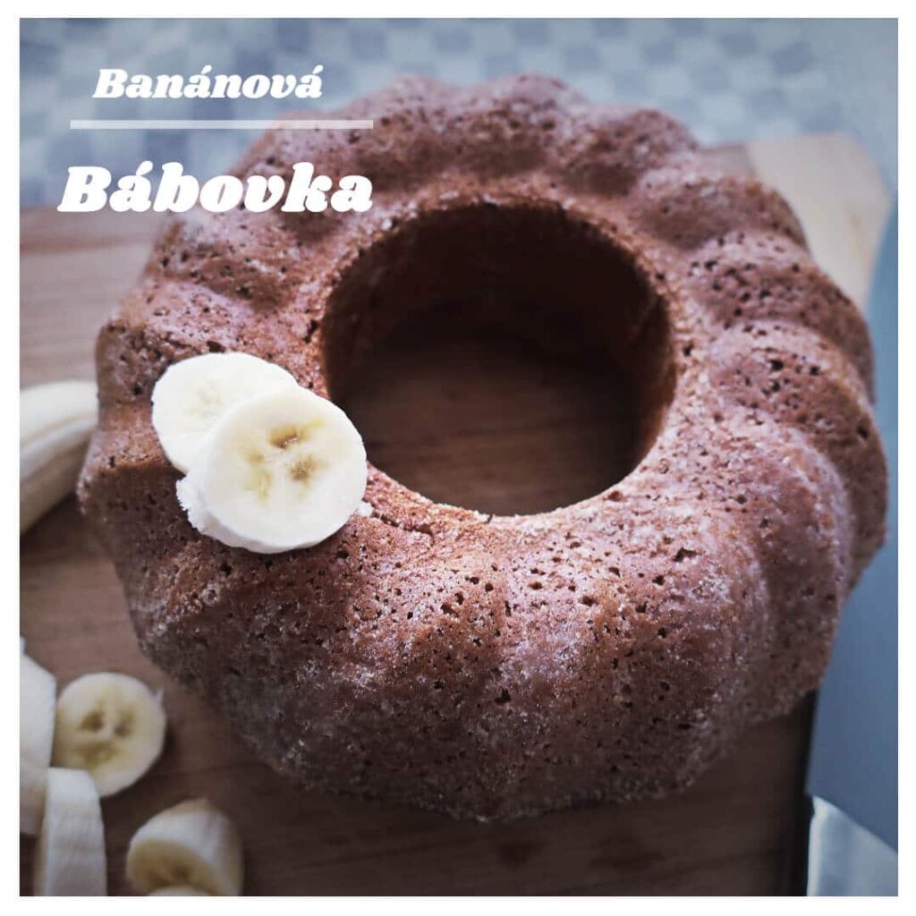 banánová bábovka ze špaldové mouky