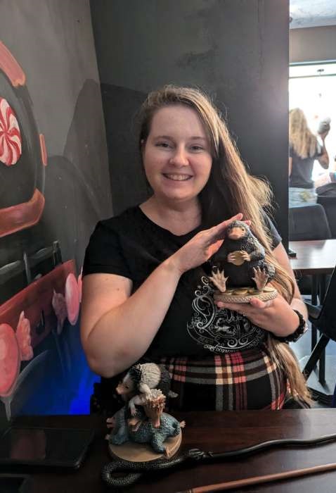 Bruneta v kuchyni recenze kaváren