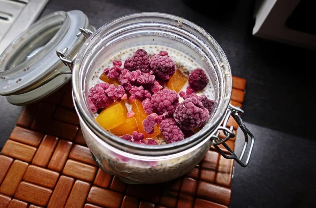 recept na kaki chia pudink ve skle