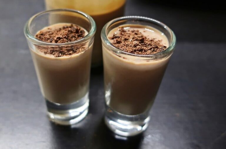 recept na čokoládový likér