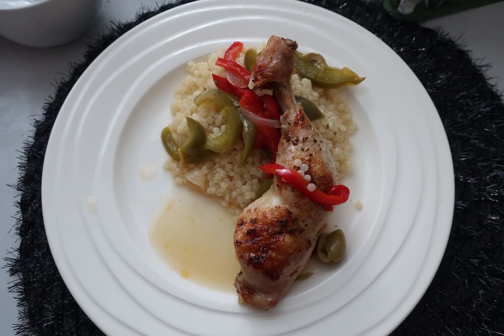 kuřecí stehno na zelenině