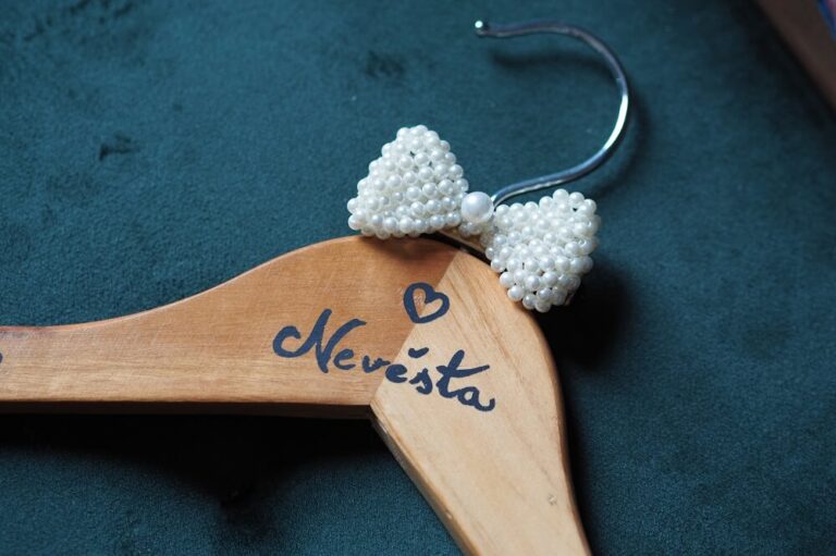 svatební ramínko DIY