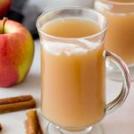 tekutý jablečný koláč recept